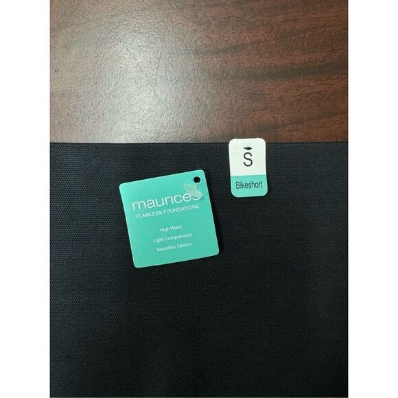 NWT Maurice’s Black Bikeshort Size Small - Picture 3 of 4